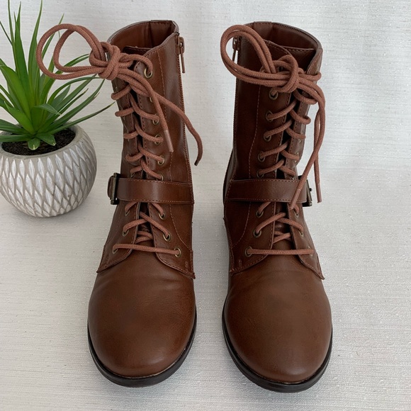 a.n.a. Brown Faux Leather lace Up Boots Woman’s 7.5M - Picture 2 of 12